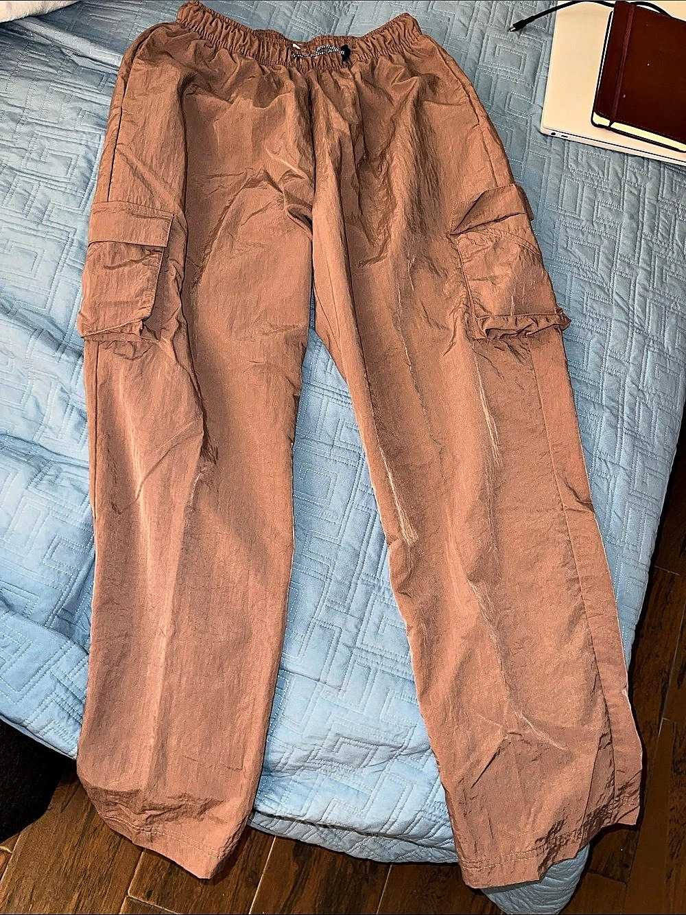 WOMENS Nike Sportswear High- Rise Oversized Woven Cargo Pants Brown Small